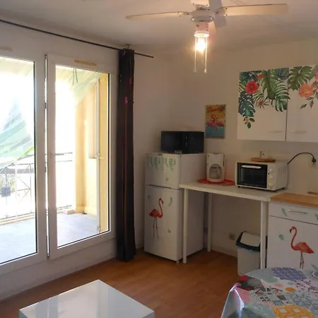 Appt 2 Pieces 28m2 + Loggia 7m2 Ref 4005 * Le Castellas